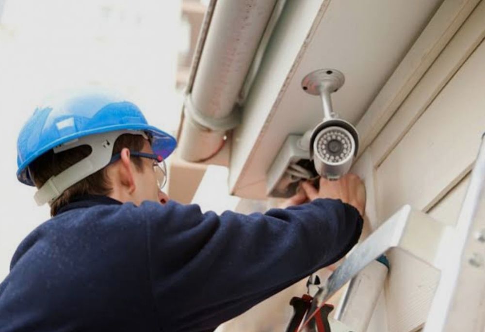 Установка  видеонаблюдения. Замена и ремонт видеокамер