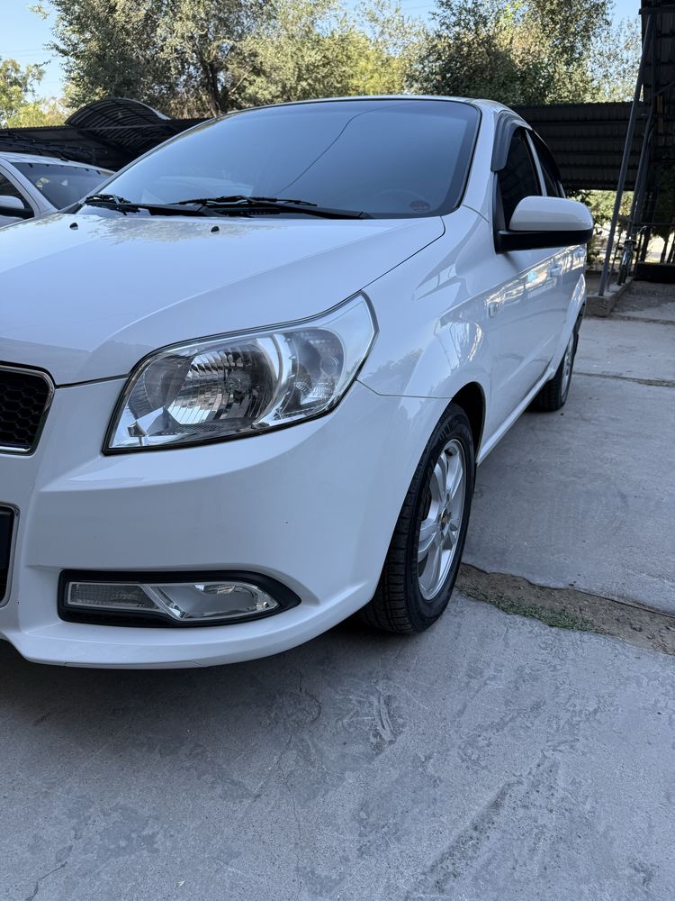 Nexia 3 Avtomat 2018 yil Toza