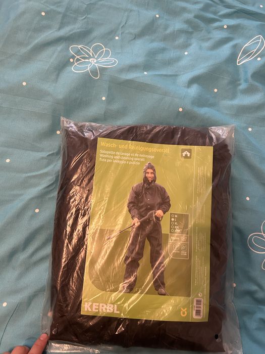 Vand Salopeta impermeabila !