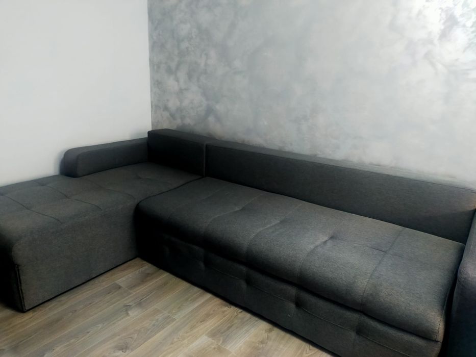 Colțar in stare foarte buna