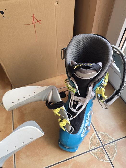 Clapari de tura Scarpa Gea 260 int  297 ext