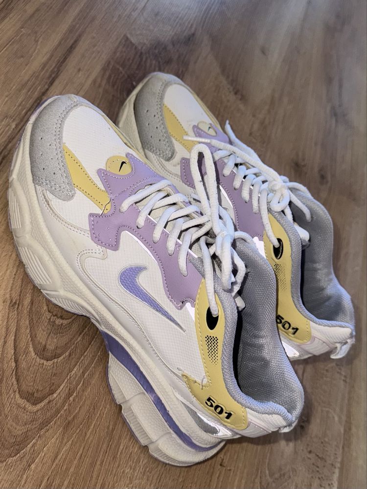 Дамски обувки Nike