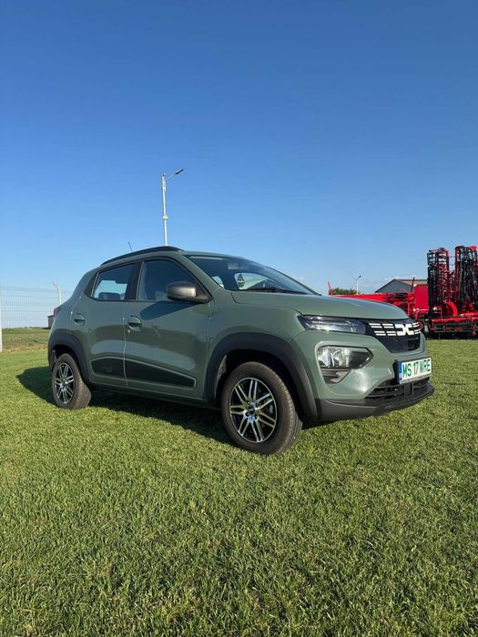 Dacia Spring an 2023 cu doar 4800 km