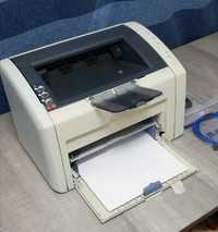 HP LaserJet 1022 Принтер