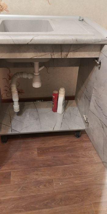 Кухонные шкафы б/у.