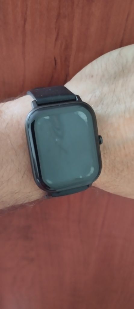 Часы- AMAZFIT. GTS  оригинал.