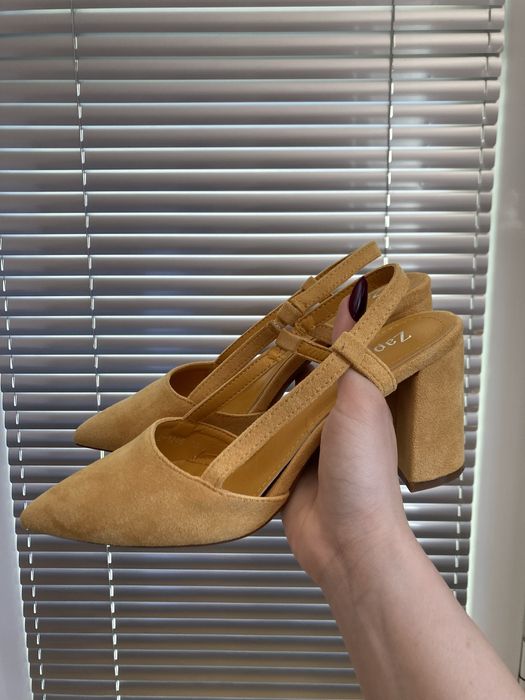 Сандали от еко велур