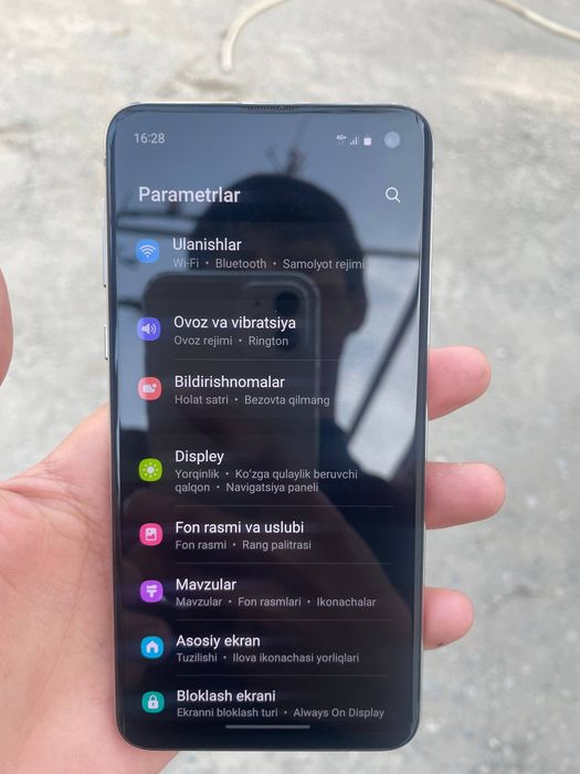 Samsung s10e sotiladi