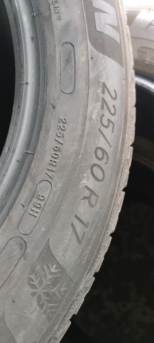 225 60 17-4бр Мишелин (зимни)