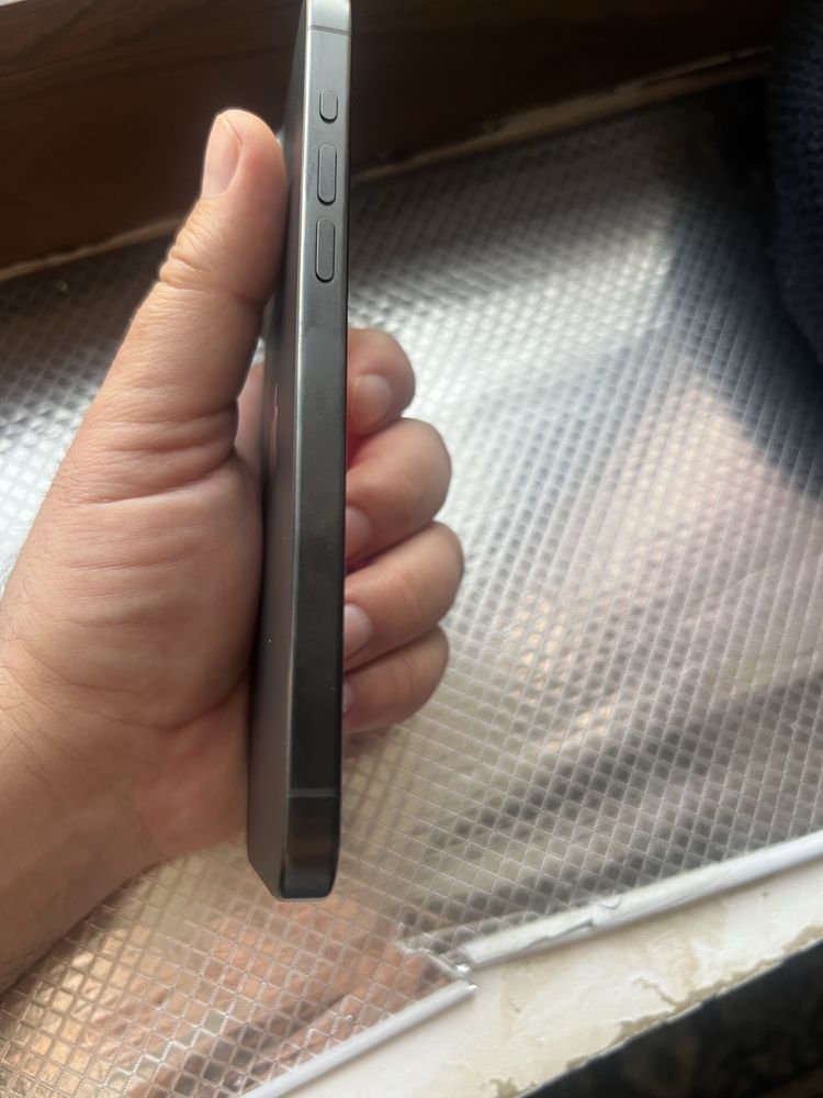 Iphone 15 pro max. Icloud