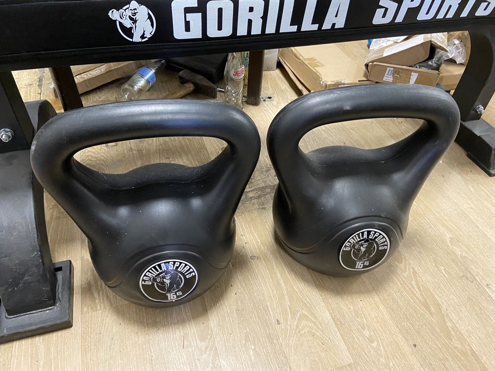 Set kettlebell noi 16 kg+16=32 kg made in Germany pret 90 ron bucata