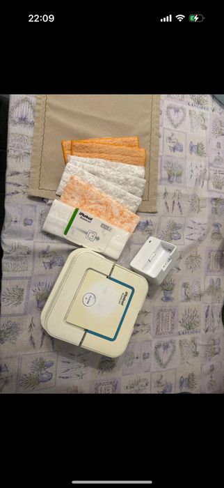 Mop robot iRobot Braava Jet 240