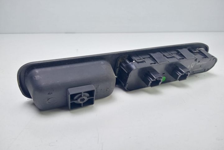 Butoane comanda geamuri electrice    53269704/5 Peugeot 407 prima gen
