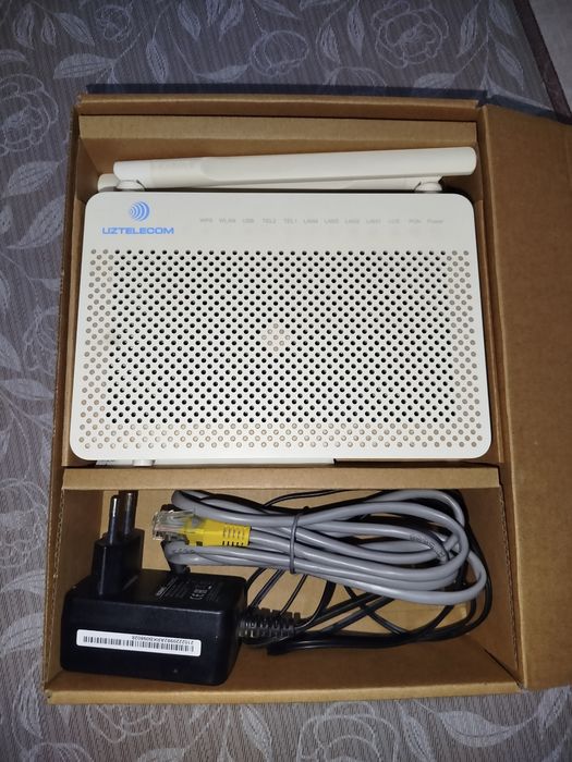 Wifi router(GPON-optik tolali HG8245H5) sotiladi