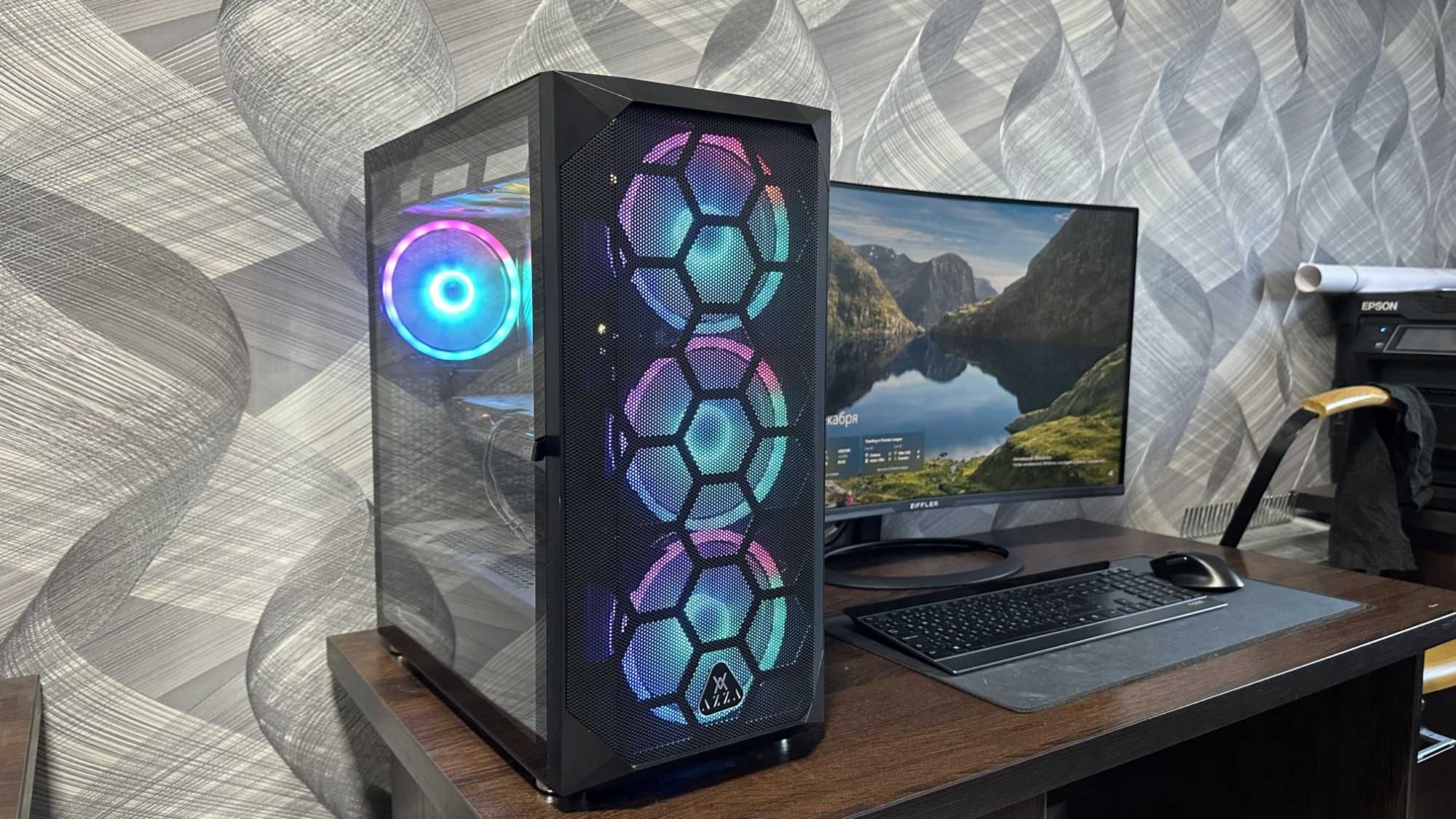 Игровой компьютер (i7-13700K, 32 GB DDR5, RTX 4060 8GB, SSD 512 GB)