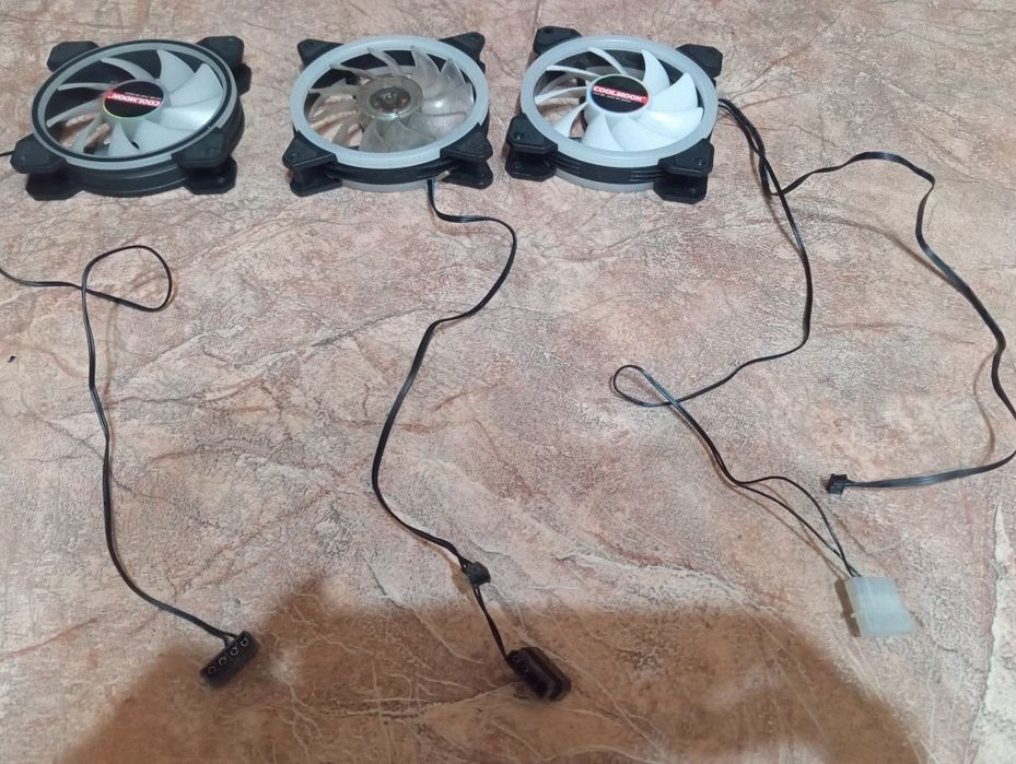 Кулера на вдув выдув.