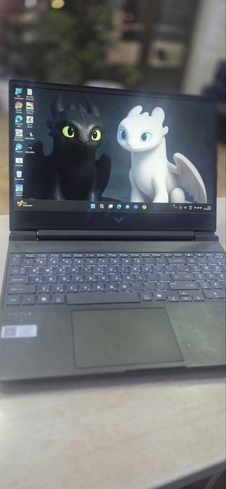 Компьютер сотилади hp victus