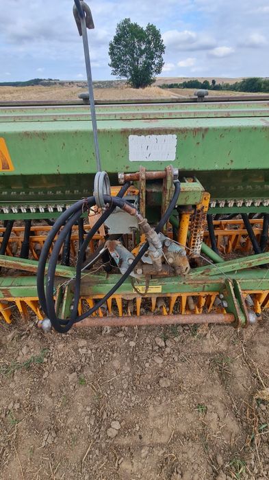 Semănătoare Paioase Amazone d7-40e