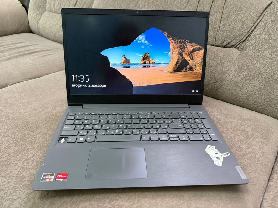 продаю ноутбук Lenovo