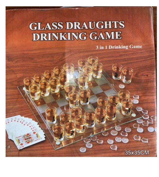 Подарочный " Пьяные шахматы"