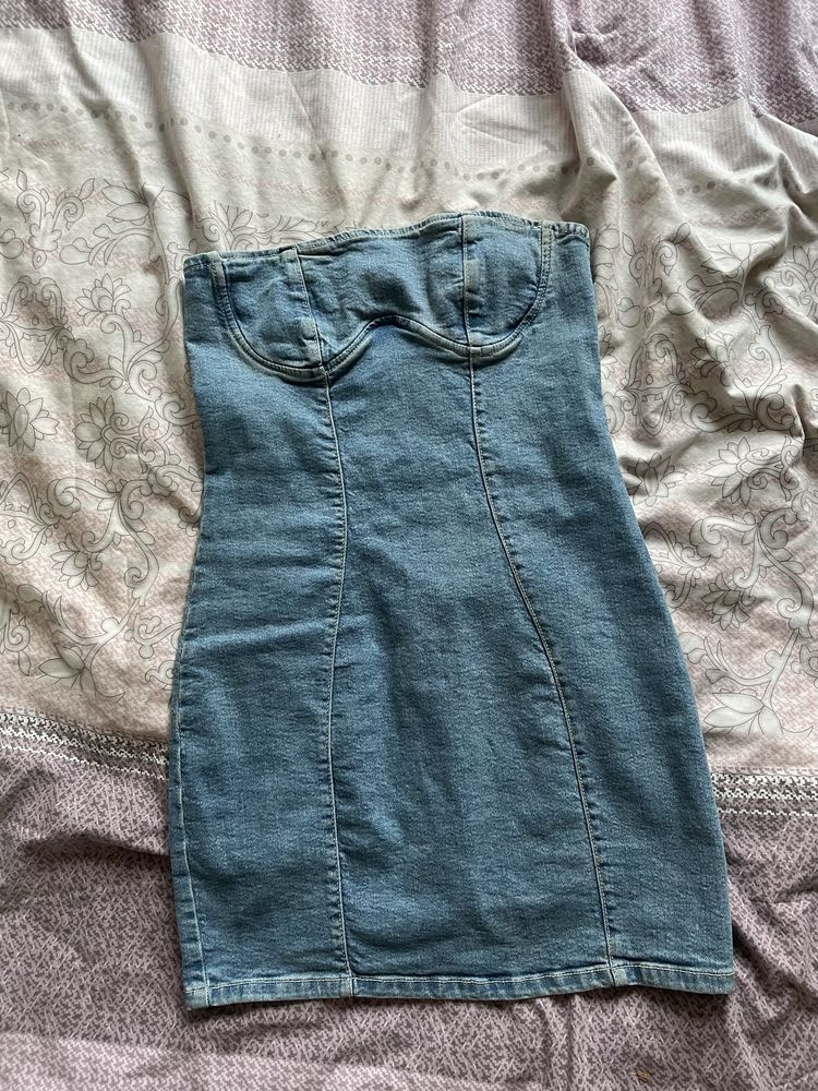 Дънкова къса рокля Bershka