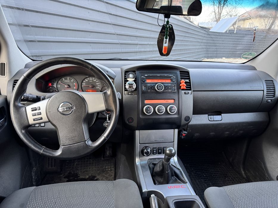 Nissan Navara Facelift 2.5 190CP 2011 2x4/4x4