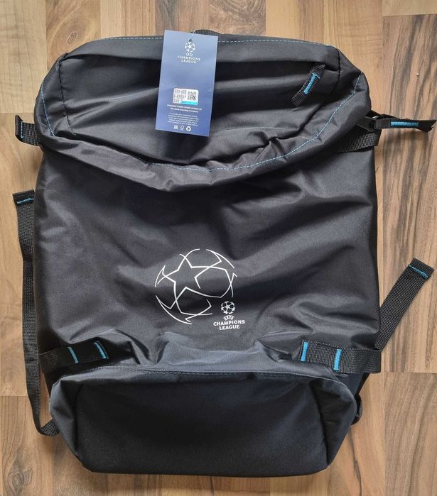 RUCSAC UEFA Champions League, nou, tipla cu eticheta, 79 lei