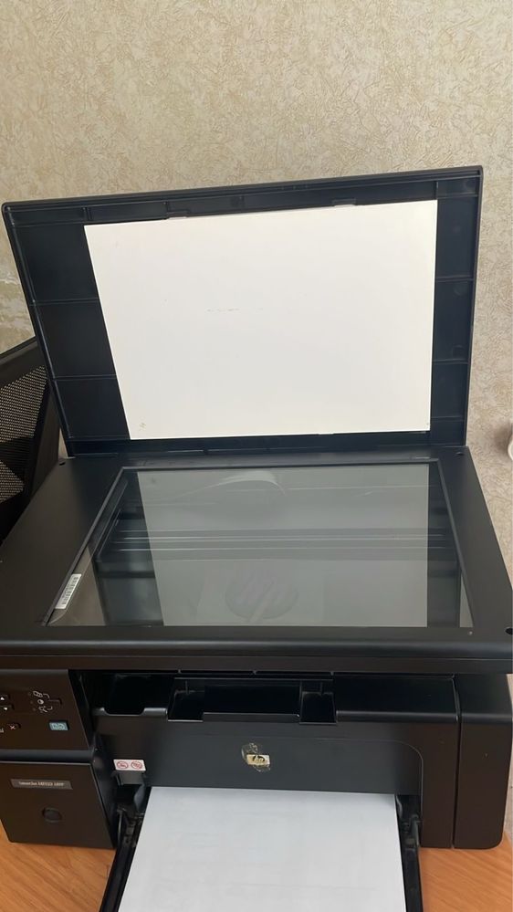Принтер рабочий HP