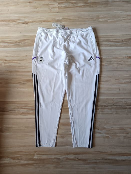 Оригинално мъжко долнище Adidas AeroReady x F.C. Real Madrid