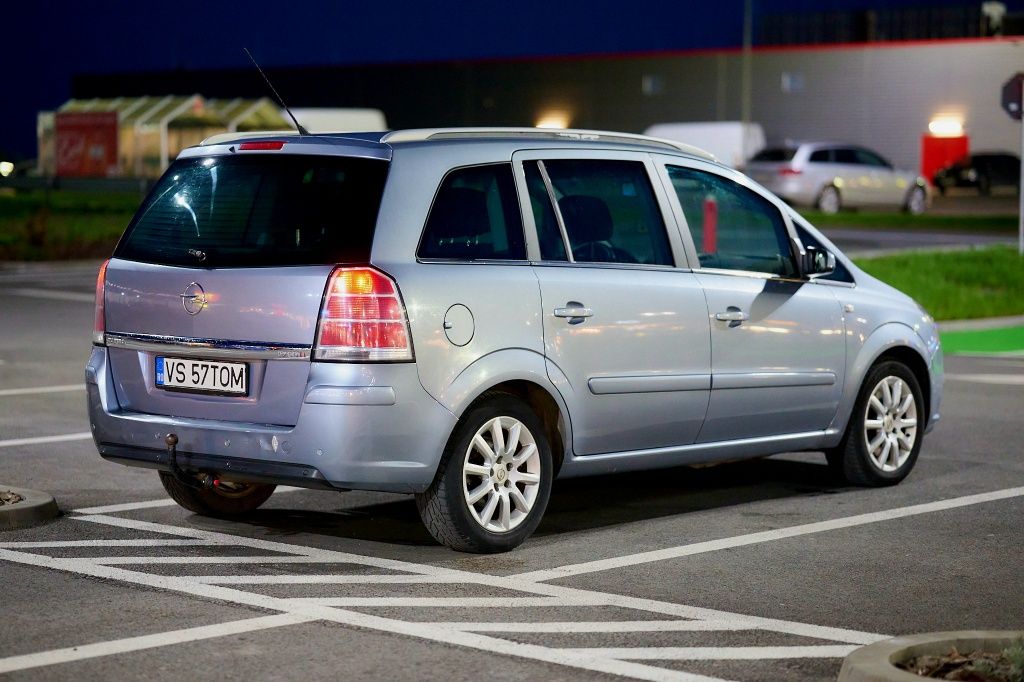 Opel Zafira B 2007 1.9 CDTI