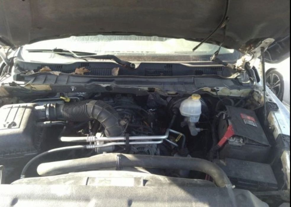 Dodge Ram 5.7 2012 на части