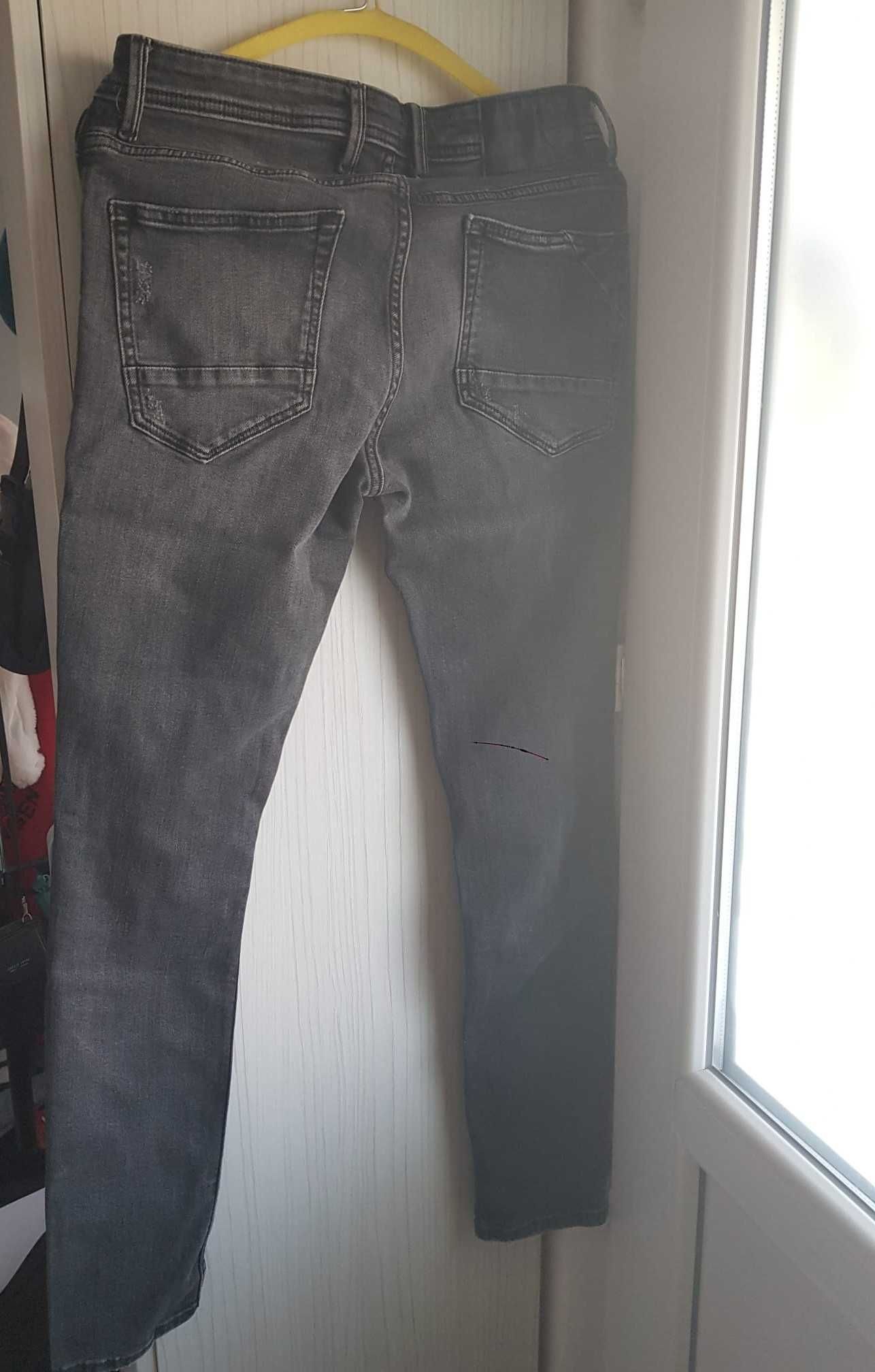 Blugi skinny fit CLOAKHOUSE / Marimea 30-32 barbati