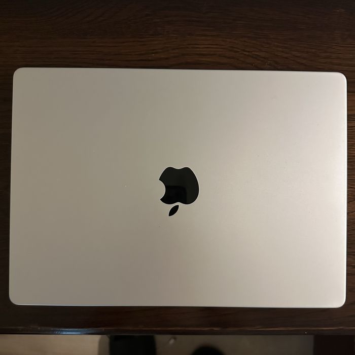 MacBook Pro 14 M2 Max – 32GB RAM / 1TB SSD / SILVER