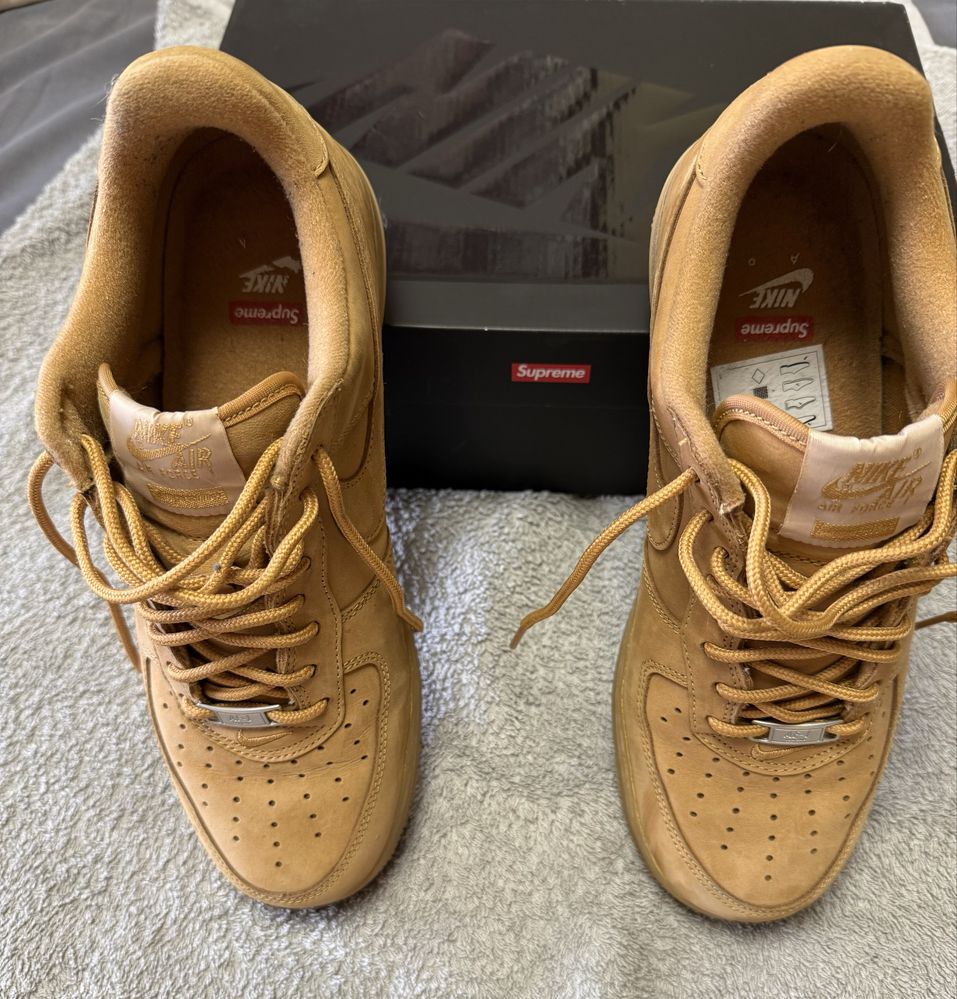 Nike Air Force 1 Supreme 43