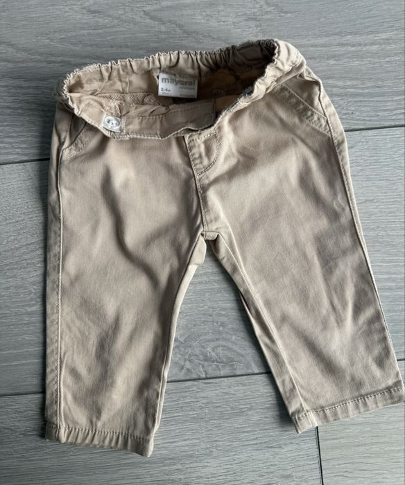 Официален компект за бебе с тиранти Mayoral