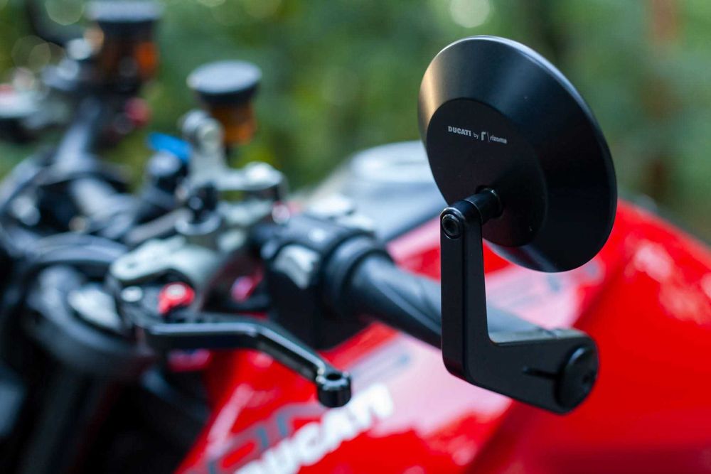 Ducati Monster Plus 937