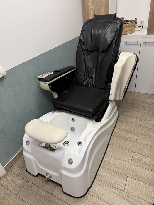 Vand Scaun pentru pedichiura cu sistem de masaj, cada si suport