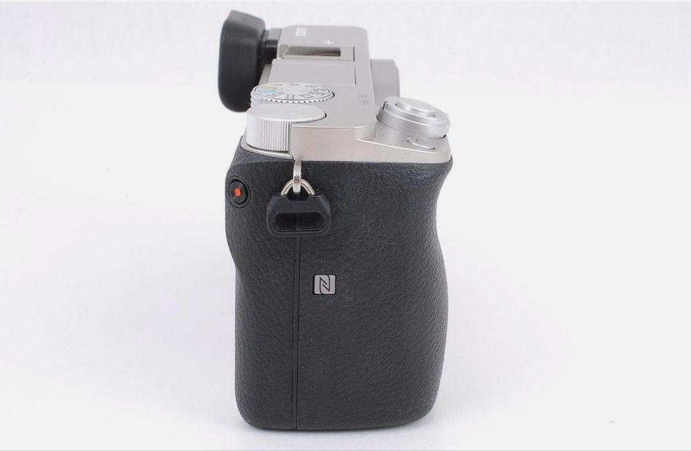 Sony A6000 без объектива
