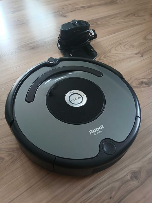 Вакумиращ робот iRobot Roomba серия 600