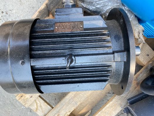 Motor trifazic 7,5kw-bobinaj cupru-Nou