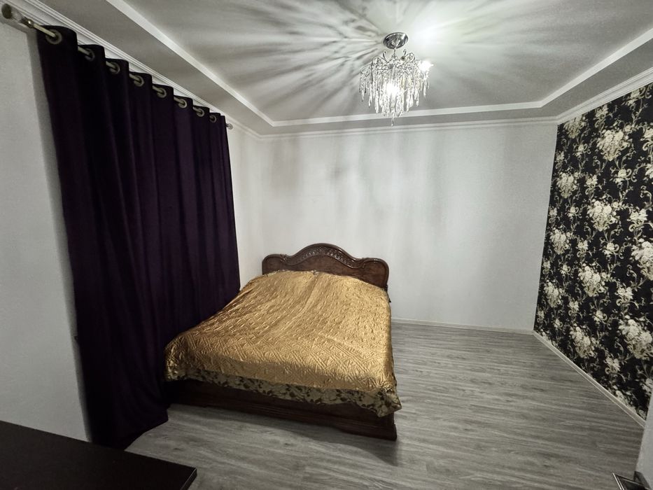 Дом4 ком+2 зал,Рохат круг(300 м),Алмас махалля