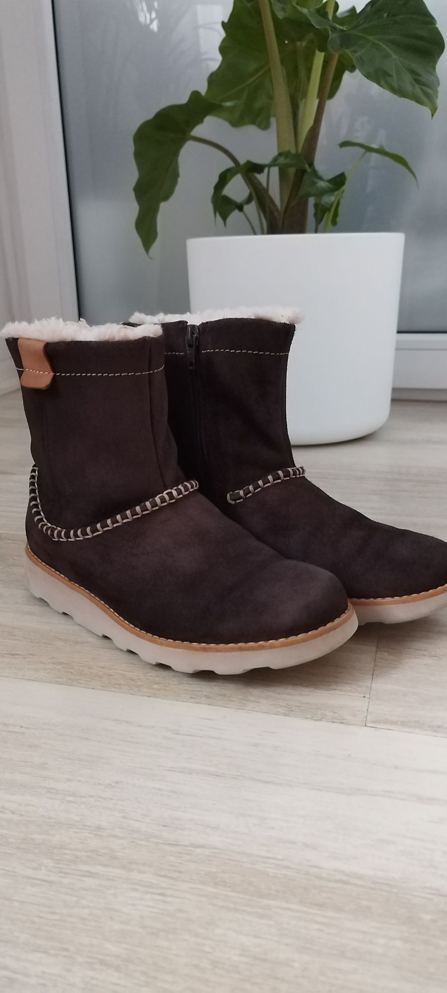 Ghete din piele întoarsă Clarks-Crown Piper, măsura 34