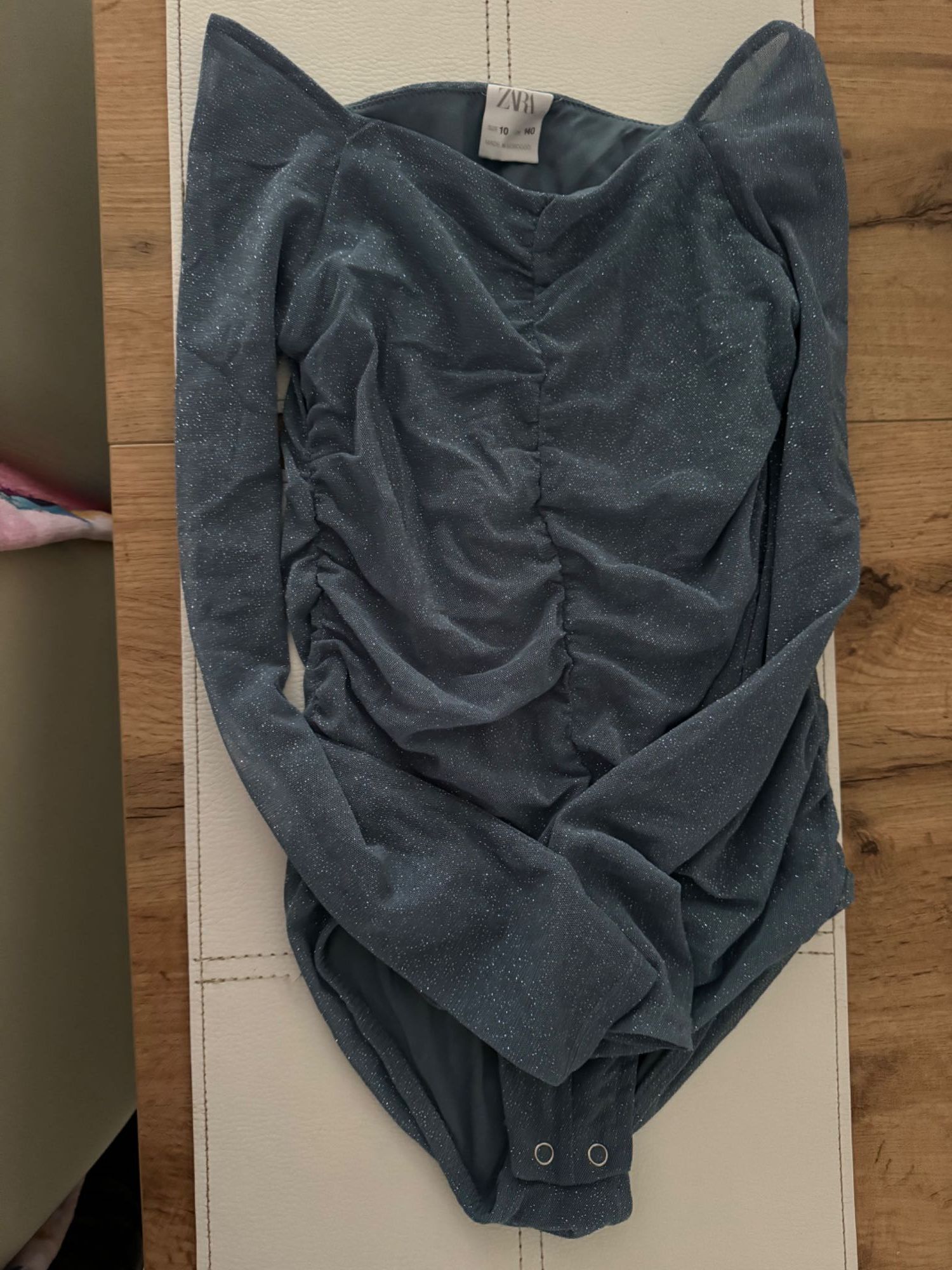 Детско боди с брокат ZARA