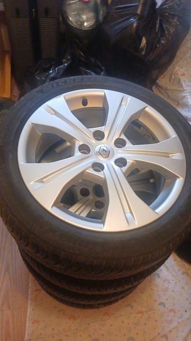 Vând jante Renault Megane 3