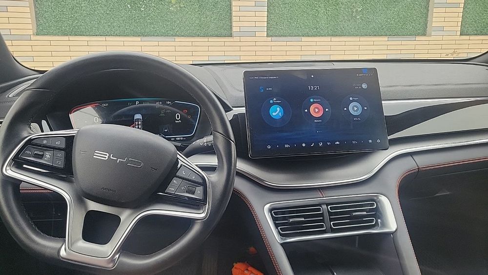 Byd chempion 110 li gibrid