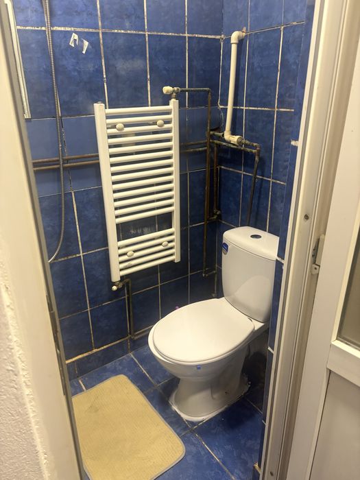 Inchiriez apartament cu 2 camere