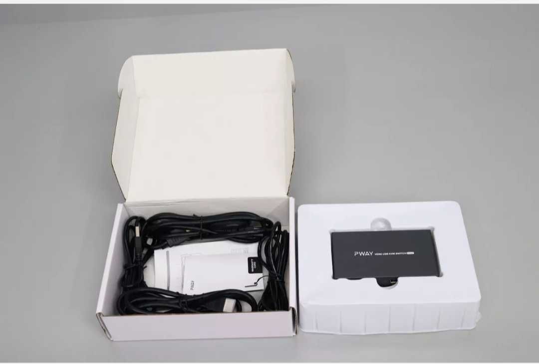 KVM превключвател HDMI 2в1  4K 30Hz с USB 2.0 хъбове с комплект кабели