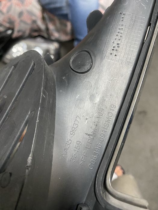 Grila stanga bara fata Peugeot 308 an 2013-2017