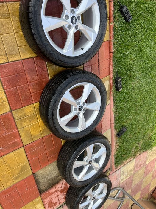 Vand jante audi q3 235/50/19,originale audi,an 2021