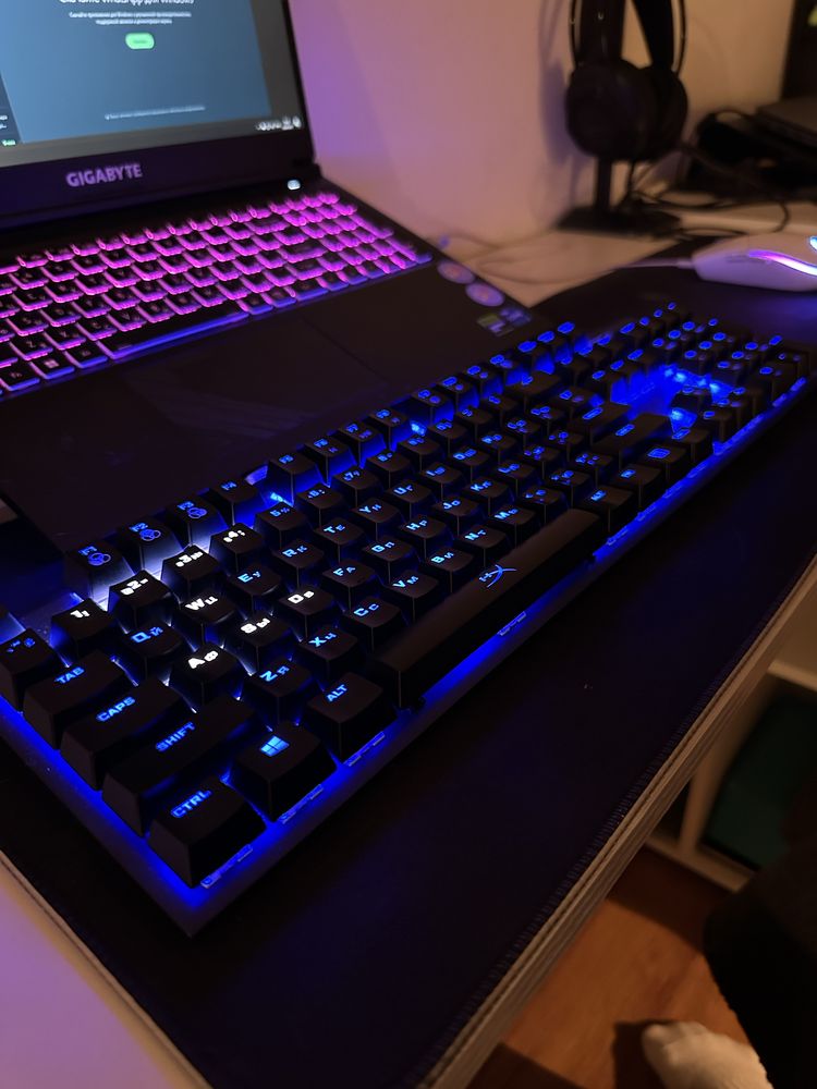 Клавиатура HyperX